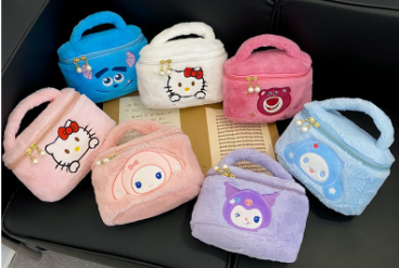 Sanrio fluffy 2 in 1 messenger bag&handbag