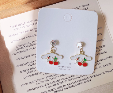 Sanrio jewelry(with box)(also freebie for order over $29.99)