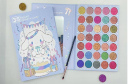 Sanrio&Stitch Eyeshadow Palette