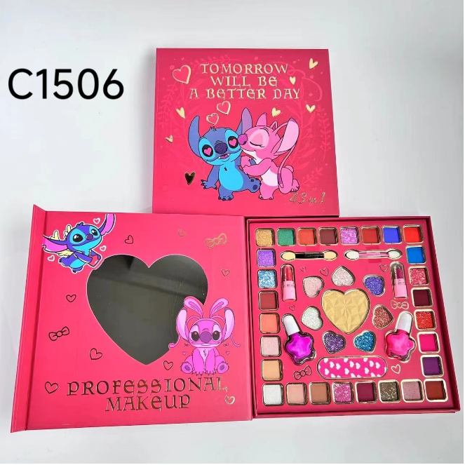 Sanrio&Stitch Eyeshadow Palette