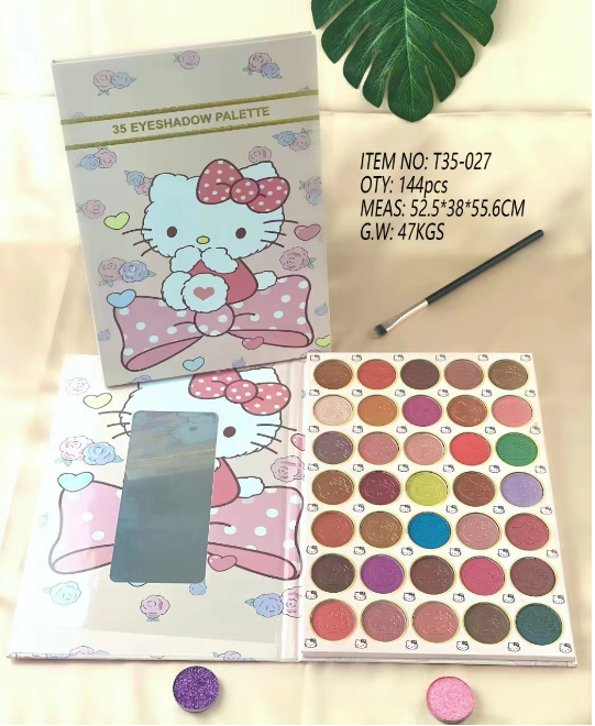 Sanrio&Stitch Eyeshadow Palette