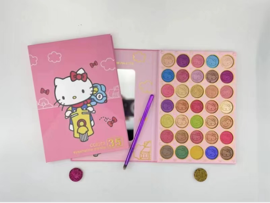 Sanrio&Stitch Eyeshadow Palette
