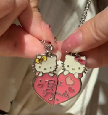 Sanrio jewelry(with box)(also freebie for order over $29.99)