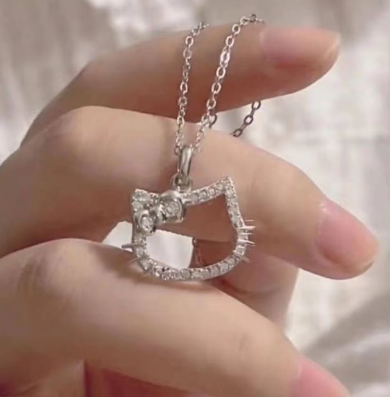 Sanrio jewelry(with box)(also freebie for order over $29.99)