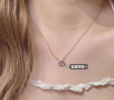 Sanrio jewelry(with box)(also freebie for order over $29.99)