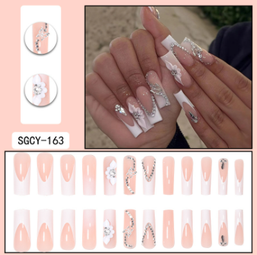 Press on nails(24 pcs/set)💅